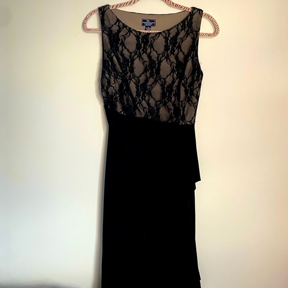 American Living Women’s Black Dress with Pattern Top - Picture 1 of 4